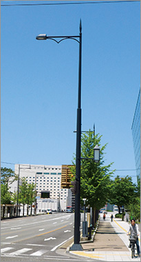 多目的照明柱　高さ12.2m